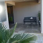 Vasiliki House Apartament *